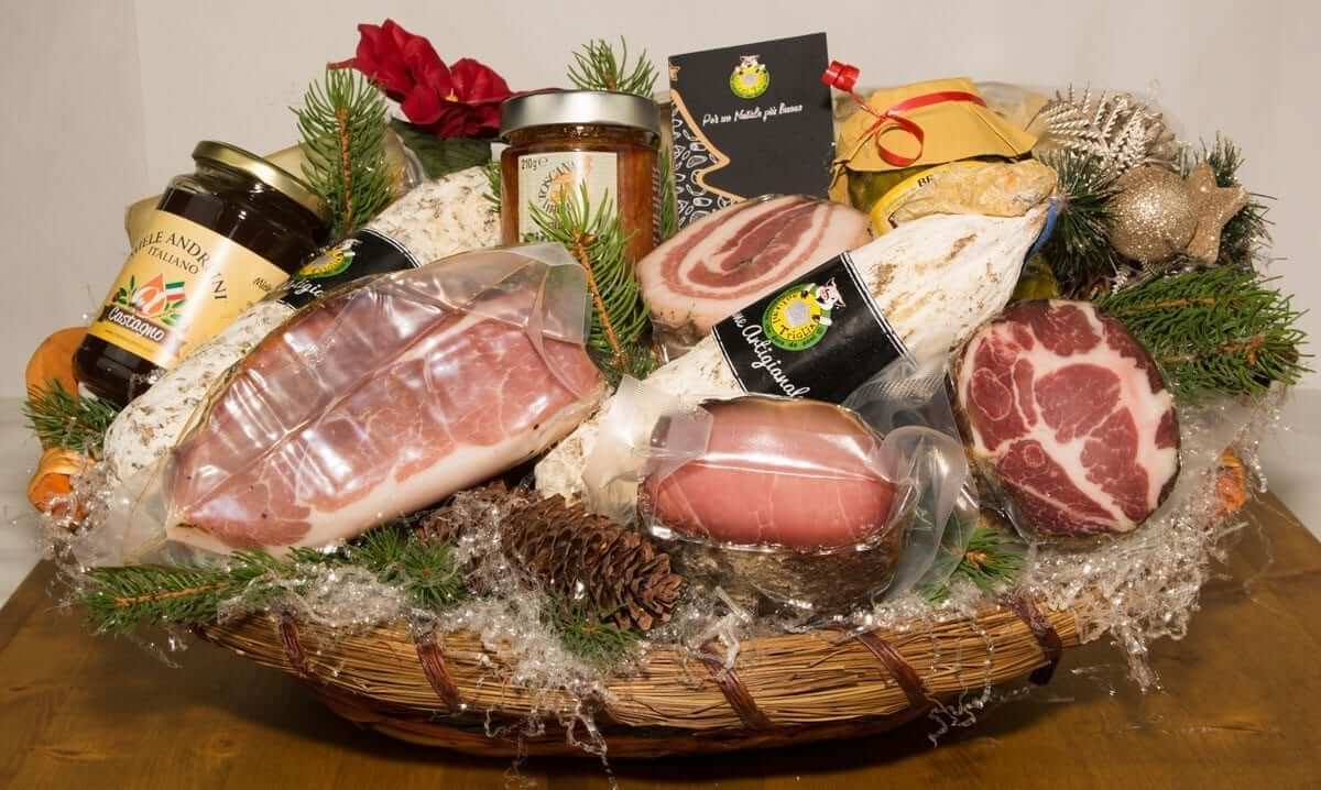 Regali Di Natale Cesti Natalizi.Cesti Natalizi Fai Da Te In Poche Mosse Salumificio Artigianale Gombitelli